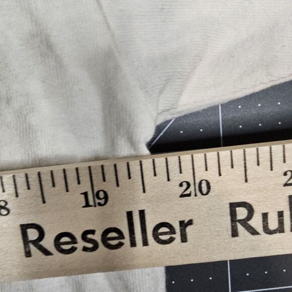 Vintage Hell Cayman Islands Tshirt Medium Y2K Beach Surfer Skater Streetwear - Picture 7 of 7